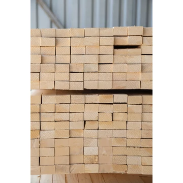  28x48 Egalizált, szárított léc 4m