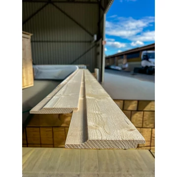 18x143 BC minőség struktúrált lambéria (UYK/S)